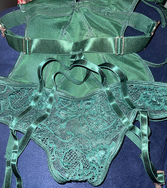 Used 2Pcs Lingerie Body Suit (Full Set)